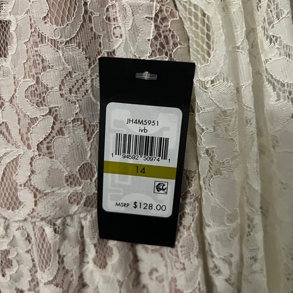 NWT Jessica Howard Elegant Lace Dress in Cream 14 - Picture 5 of 6